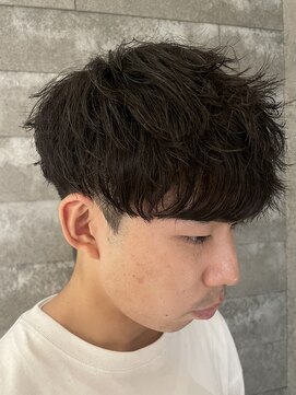 ニアウ 伊勢崎連取店(Niau) メンズマッシュツイストスパイラルパーマメンズパーマ