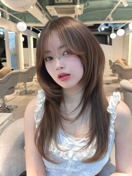 マインバイアフロートギンザ(MYNE by AFLOAT GINZA) レイヤーカット/ハッシュカット/ハイレイヤー/ウルフカット