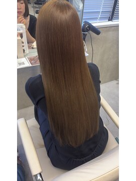 アヴァンス 西田辺(AVANCE.) ブリーチ／縮毛矯正/髪質改善トリートメント/ベージュ/艶カラー