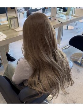 リア 近鉄八尾店(Lia) Wカラー☆