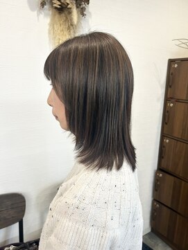 リベストバイジェービー 稲毛(li best. byjb) ダークアッシュ/大人ガーリー/似合わせカット[稲毛/白髪ぼかし]