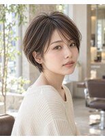 チャチャブラン アミー(cha-cha Blanc Amie)&nbsp;流し前髪×やわらか丸みショート