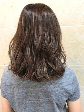 ティンク 横浜(Tink) イルミナ×ヌーディーベージュ/Tink横浜 金澤恵輔