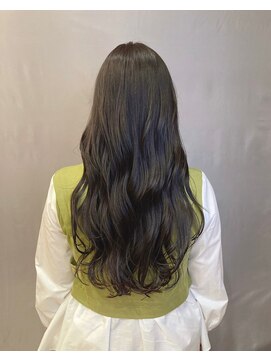ブロッサム ひばりヶ丘(Blossom) 艶髪/ロングウェーブ/ハイライトカラー/アッシュグレージュ