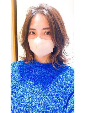 エミュ 新宿(emu) レイヤーボブ　ミルクチョコレート　新宿