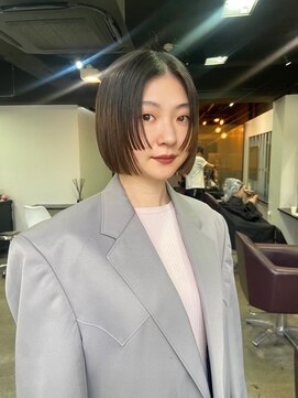 スティーロ 渋谷(Steelo) steelo 切りっぱなしボブ×ダークモカ