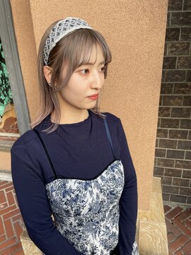 スイート(Suite) シルバーベージュ/レイヤーカット/20代30代40代