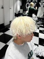 オーシャントーキョー(OCEAN TOKYO)&nbsp;メンズパーマツイスパ波巻きスパイラルマッシュセンターパート