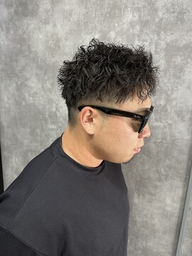 スピン 本八幡(SPIN) スペインカール/スパイキーショート/ブルーブラック/本八幡