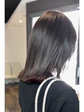 ジールヤマグチ 朝霧駅前店 【切りっぱなしミディアム】