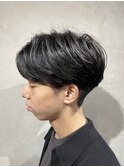 メンズセンターパートニュアンスパーマ毛流れメンズパーマ刈上げ