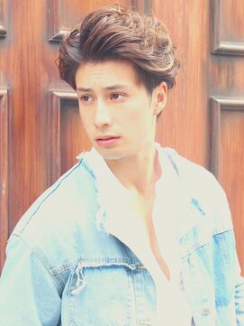 ジジバイワースホワイル(jiji by WORTH WHILE) 刈り上げセンターパートサーフカールフェザーパーママレットヘア