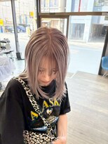 ブリックバイブレイス 千葉 千葉中央(brick by brace)&nbsp;千葉駅/オリーブグレー/小顔/ココアベージュ