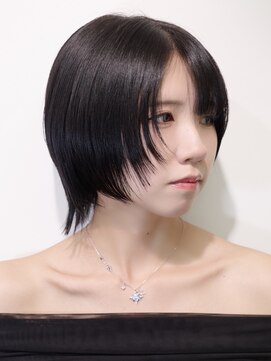 ルネラトーキョー(RUNERA TOKYO) ショートウルフ／レイヤー