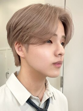 サンクマーケット 渋谷(cinq MARKET) 渋谷メンズブリーチカラーミルクティーベージュセンターパート◆