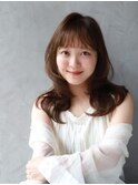 ふんわりゆる巻き風レイヤーカット
