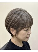 白髪ぼかし/白髪ぼかしハイライト/脱白髪染め/大人ショート
