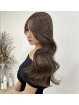 トキ(TOKI) レイヤーカット×ミルクティーグレージュ