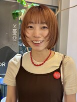 ビファインクーアヴェダ(Be fine coo AVEDA)&nbsp;ワンカール内巻きハイトーンオレンジベージュレイヤーボブ/