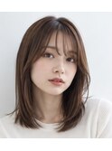 丸み内巻きミディ×ナチュラルブラウン