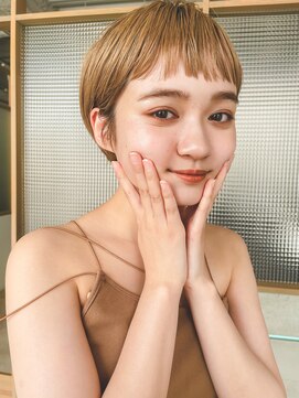 ウィットサークル(wit circle) beige short