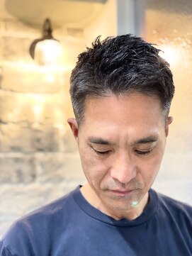 ミリオンバックス 上野(Million Bucks) 大人のアイロンパーマstyle <理容室>[メンズ］