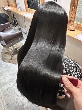 アルーシェ 新宿店(Alushe) 韓国風×アッシュブラック×髪質改善