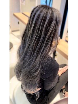 キャリー(Caly) バレイヤージュ　エアータッチ