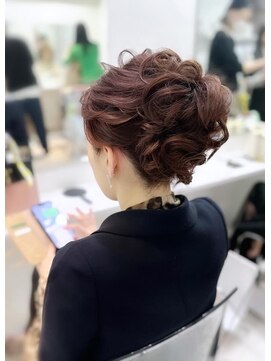ヘアセット&メイク専門店 カスミ(Kasumi) 高めアップ