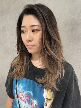 エアー 青山(AIR) バレイヤージュレイヤーカット