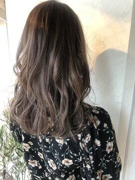 トゥーリ 浜町店 長崎(tuuli) 個室美容室tuuli☆ グレージュイルミナカラー☆