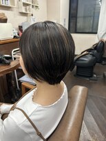 アート(art)&nbsp;白髪ぼかし×ショートスタイル