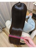 大人綺麗ロングスタイル　縮毛矯正