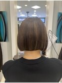 ハイライト×白髪ぼかし×ボブ