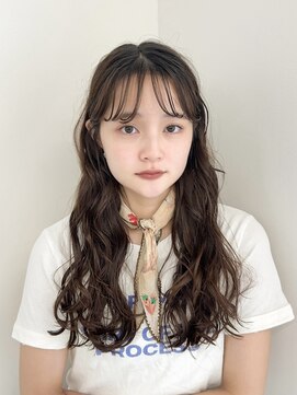 ジョエミバイアンアミ(joemi by Un ami) ロングパーマ / レイヤーパーマ / セーラーバング