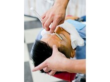 バーバーゼロ(BARBER ZERO)