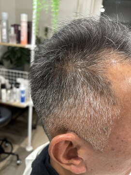 めんずぷてぃえーる 高目の刈り上げ