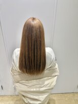 エイト新宿店(EIGHT shinjuku) ベージュカラー