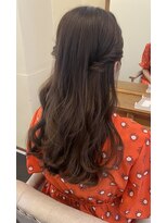 カモン(CAMON)&nbsp;大人可愛いハーフアップ×ゆるウェーブロング