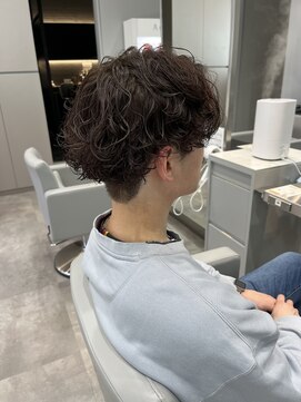 アリュア(Allure) 波巻きパーマ/オリーブブラウン/メンズパーマ