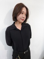 ジーナ オモテサンドウ(XENA)&nbsp;レイヤーカット×透明感カラー