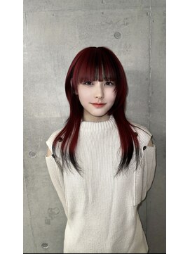モニカ 原宿店(MONIQA) ブラックレッドデザイン
