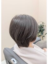 アンジュール コロレ(1//jour colore)&nbsp;オーガニックカラーを使用したショートスタイル