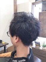ヘア プロデュース アイモ(Hair Produce Aimo)&nbsp;ドライな質感がかっこいい！ツイストエッジパーマ☆