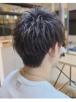 ノアーズアーク(NOAH'S ARK)&nbsp;ツーブロック 束感ショートレイヤー ニュアンスパーマ