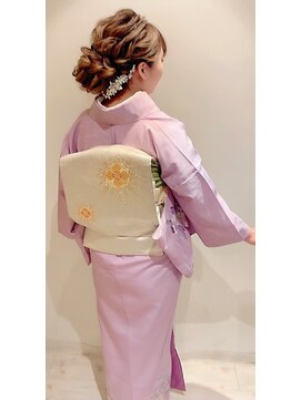 アイビス(AIBIZ) 訪問着の着付け＋ヘアセット11000円