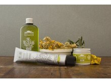 オーガニックの白髪染めカラーでもデザイン性のあるヘアカラーも大好評。