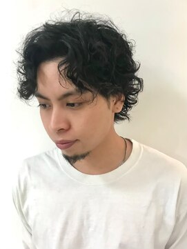 アカ(ACA) ツイストスパイラルパーマメンズカットメンズショート札幌大通