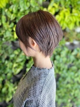 ミスグランディーヴィラス(Miss Grandee VILLAS) 大人可愛いくびれ丸みショート