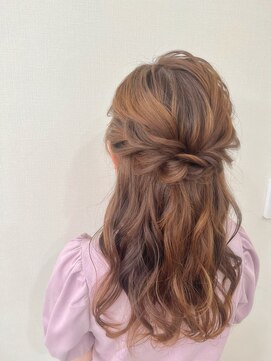 ヘアセットサロン アッシュ 神戸三宮(Ash) ハーフアップ